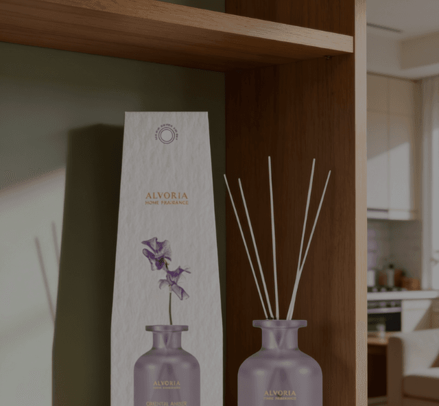 Dlaczego niektóre perfumy są bardziej trwałe niż inne? Sekret długotrwałych zapachów — Alvoria Perfume